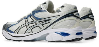 ASICS GT-2160 in Cream/Denim Blue with segmented midsole and GEL® technology inserts.