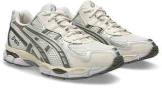 ASICS GEL-NYC 2055 sneaker in Cream/Steeple Grey with GEL® technology and retro design.