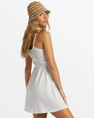 Billabong Lynn Knit Dress in Salt Crystal with shirred bodice, adjustable straps, and front tie.