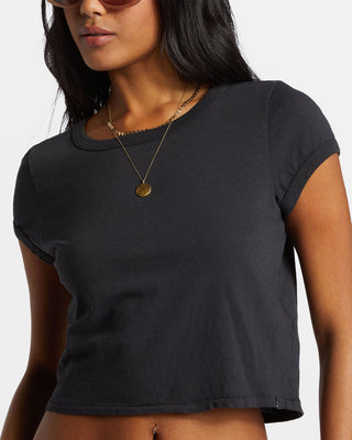 Billabong Daily Tee Knit in Black Sands with soft fabric and relaxed fit.