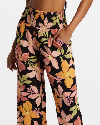 Billabong New Waves 2 Wide-Leg Pants in Kiss The Earth with high-rise waist, crinkle fabric, and relaxed fit.