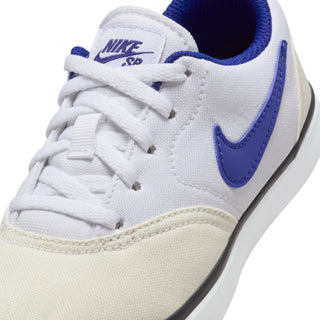 Nike SB Check Canvas Little Kids' Skate Shoes with canvas upper and rubber outsole.