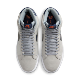 Nike SB Zoom Blazer Mid Skate Shoes in Wolf Grey with suede upper, Zoom Air cushioning, and vulcanized construction for flexible grip.