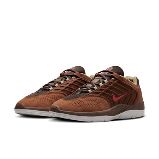 Nike SB Vertebrae Shoes in Cacao Wow/Dragon Red with retro styling.