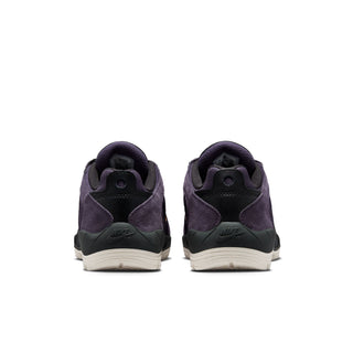 Nike SB Vertebrae shoes in Dark Raisin with durable stitching and a generative outsole for better grip.