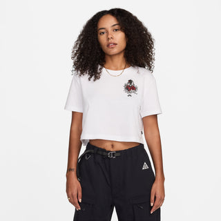 Nike SB x Sky Brown Women's Cropped Skate Tee with warrior design and cherry blossoms, midweight cotton fabric, and a roomy fit.