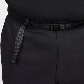 Nike SB Kearny Cargo Skate Pants in Black with six pockets and webbing belt.