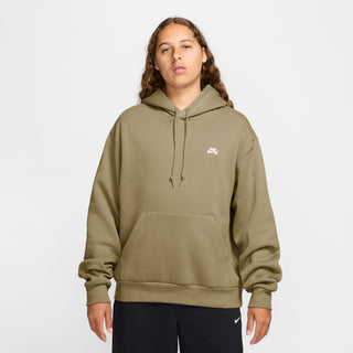 Nike SB Fleece Pullover Skate Hoodie in Parachute Beige, brushed fleece, roomy fit, embroidered logo.