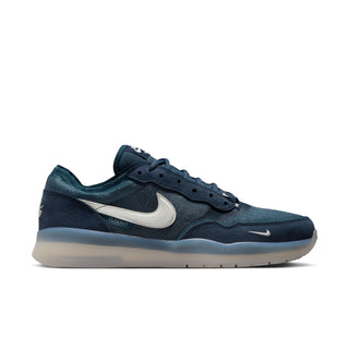 Nike SB PS8 in Obsidian with Flyknit upper, HART outsole, and Air Zoom cushioning.