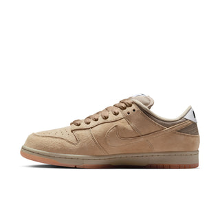 Nike SB Dunk Low Pro B Parachute Beige with premium leather, plush padding, foam midsole, and durable rubber outsole for skateboarding.