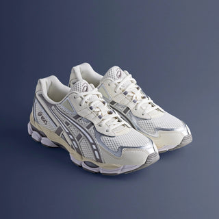 ASICS GEL-NYC 2055 sneaker in Cream/Steeple Grey with GEL® technology and retro design.