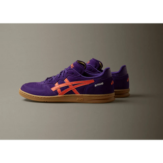 ASICS Skyhand OG Shoes in Midnight Plum/Koi, 1990s handball design.