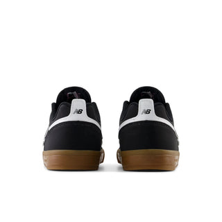 New Balance Numeric Jamie Foy 306 Shoes in Black/Gum with durable suede, mesh, and rubber underlays.