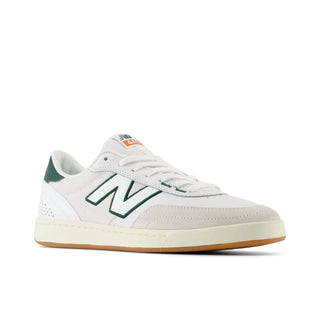 New Balance Numeric 440V2 Shoes in White/Forest Green with ABZORB midsole