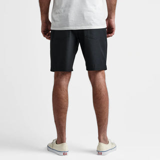 Roark Hybro Hybrid Short 18.5" in black with quick-dry fabric for versatile performance.