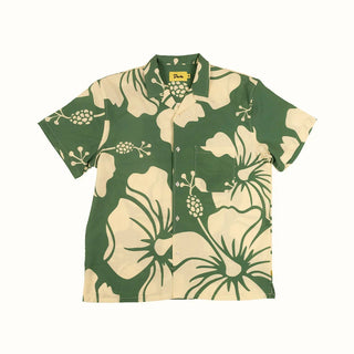 Short sleeve green button-up with relaxed fit and stretch fabric.