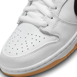 Nike SB Dunk Low Pro shoes in White/Black with leather, Zoom Air cushioning, and gum outsole.